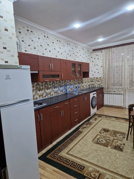 Aylıq Kirayə 2 otaqlı Yeni Tikili bina evi  77m², Bakı