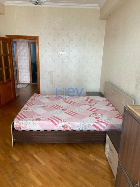 Aylıq Kirayə 2 otaqlı Yeni Tikili bina evi  92m², Bakı