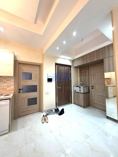 Aylıq Kirayə 3 otaqlı Yeni Tikili bina evi  100m², Bakı