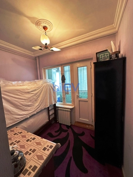Satış 2 otaqlı Köhnə Tikili bina evi  60m², Bakı