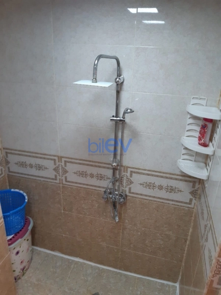 Aylıq Kirayə 1 otaqlı Yeni Tikili bina evi  50m², Bakı