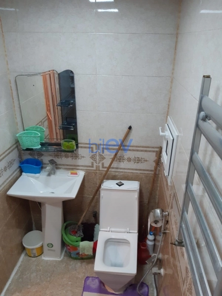 Aylıq Kirayə 1 otaqlı Yeni Tikili bina evi  50m², Bakı