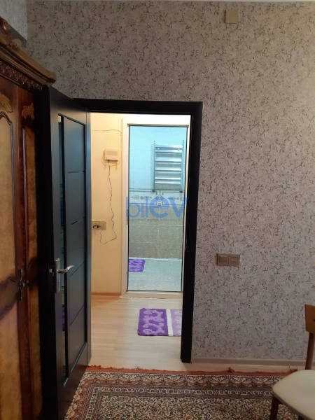 Aylıq Kirayə 1 otaqlı Yeni Tikili bina evi  50m², Bakı
