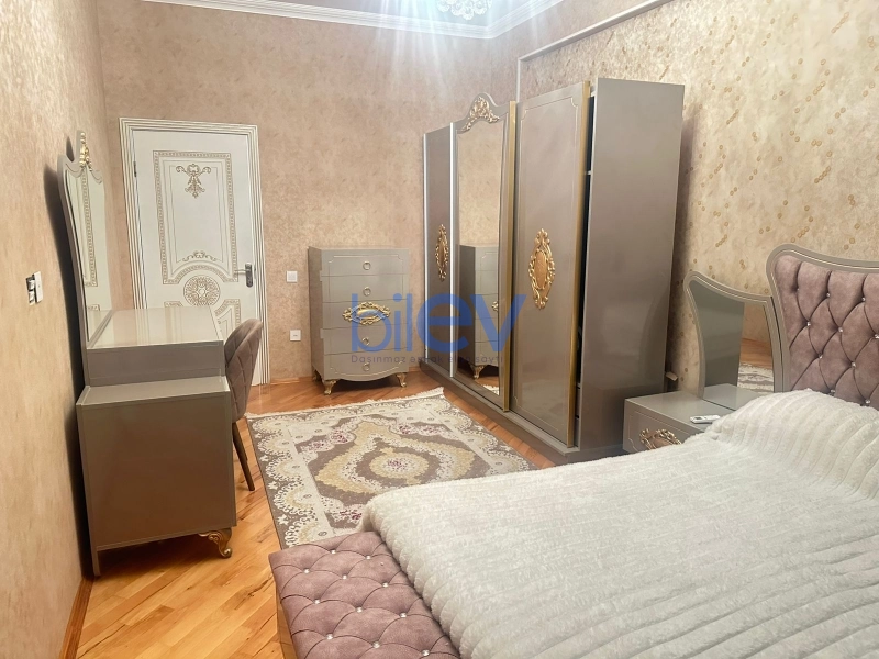 Aylıq Kirayə 2 otaqlı Yeni Tikili bina evi  89m², Bakı