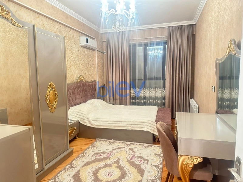Aylıq Kirayə 2 otaqlı Yeni Tikili bina evi  89m², Bakı