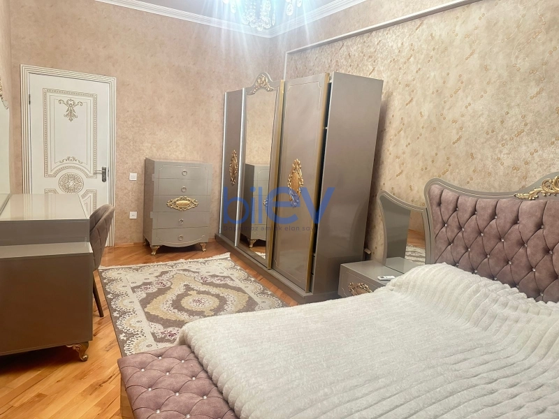 Aylıq Kirayə 2 otaqlı Yeni Tikili bina evi  89m², Bakı
