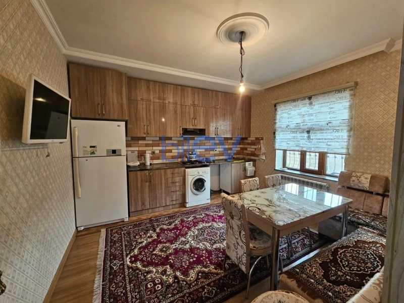 Aylıq Kirayə 3 otaqlı Həyət evi  120m², Bakı