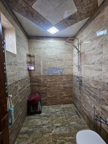 Aylıq Kirayə 3 otaqlı Həyət evi  120m², Bakı