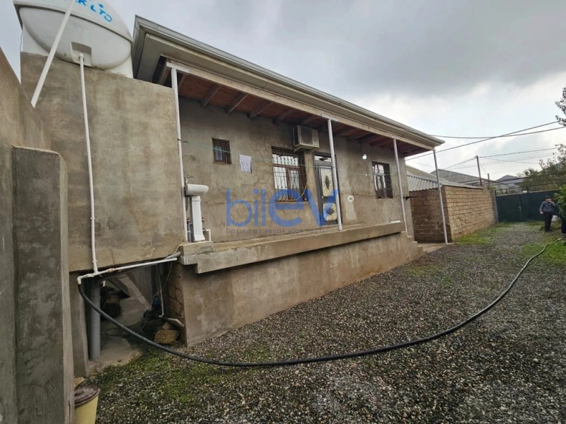Aylıq Kirayə 3 otaqlı Həyət evi  120m², Bakı