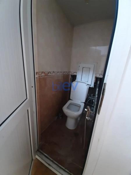 Aylıq Kirayə 2 otaqlı Köhnə Tikili bina evi  60m², Bakı