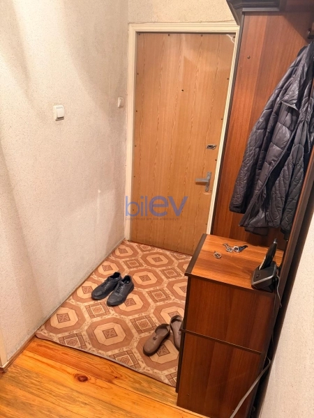 Aylıq Kirayə 3 otaqlı Köhnə Tikili bina evi  80m², Bakı