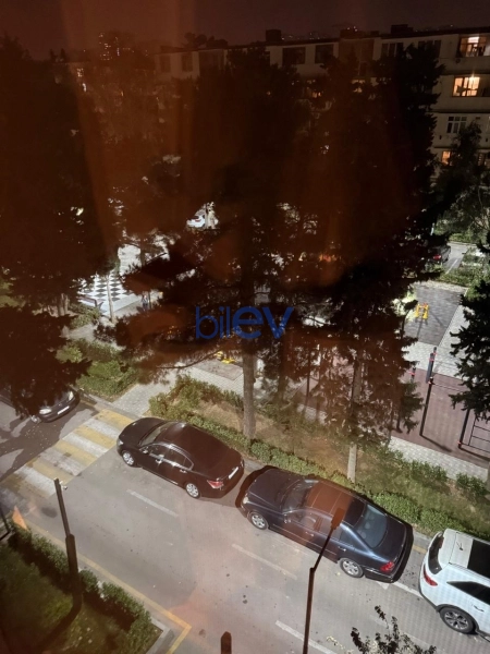 Aylıq Kirayə 3 otaqlı Köhnə Tikili bina evi  80m², Bakı