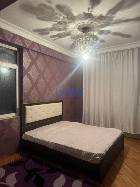 Aylıq Kirayə 2 otaqlı Yeni Tikili bina evi  120m², Bakı