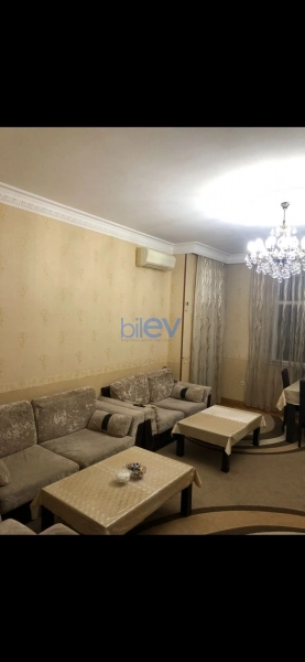 Aylıq Kirayə 3 otaqlı Yeni Tikili bina evi  125m², Bakı