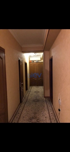Aylıq Kirayə 3 otaqlı Yeni Tikili bina evi  125m², Bakı