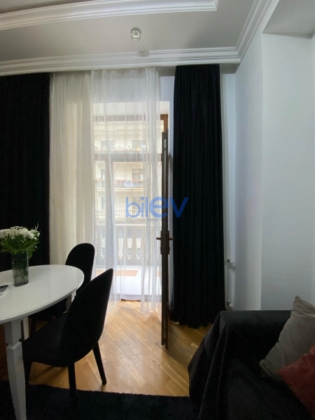 Aylıq Kirayə 2 otaqlı Yeni Tikili bina evi  60m², Bakı