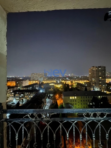 Aylıq Kirayə 3 otaqlı Yeni Tikili bina evi  95m², Bakı