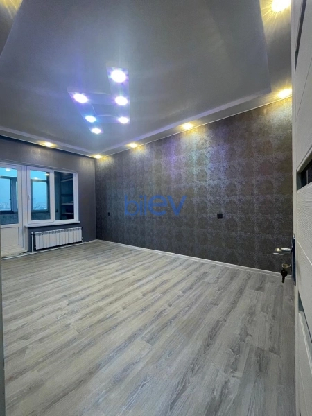 Aylıq Kirayə 4 otaqlı Köhnə Tikili bina evi  100m², Bakı