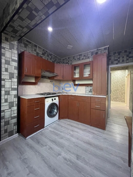 Aylıq Kirayə 4 otaqlı Köhnə Tikili bina evi  100m², Bakı