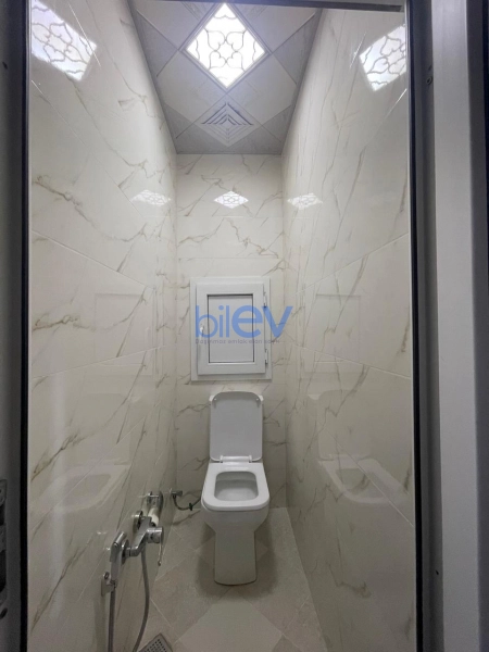 Aylıq Kirayə 4 otaqlı Köhnə Tikili bina evi  100m², Bakı