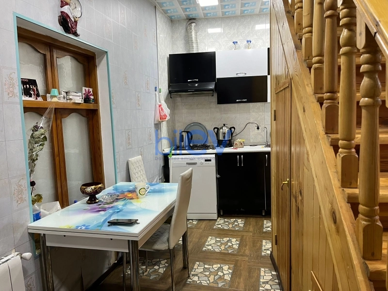Aylıq Kirayə 3 otaqlı Villa  120m², Bakı