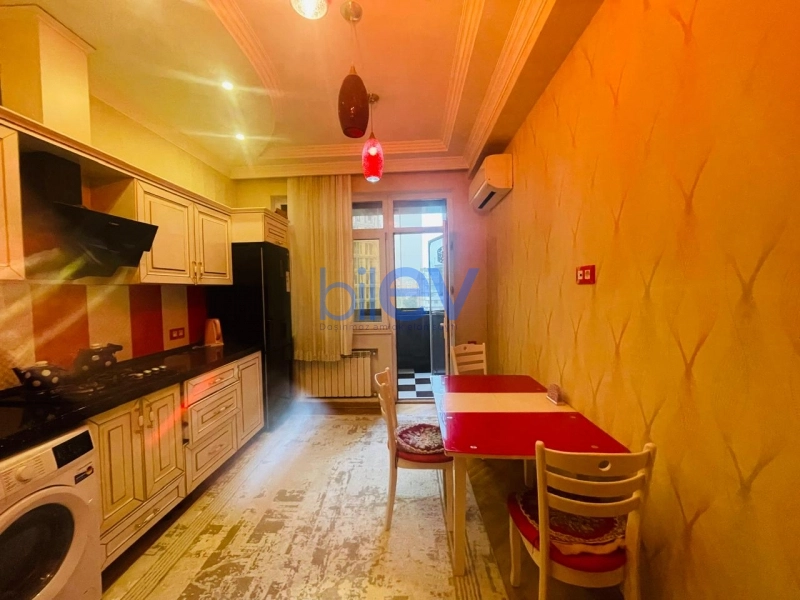 Aylıq Kirayə 2 otaqlı Yeni Tikili bina evi  90m², Bakı