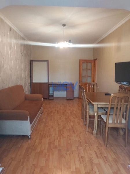 Aylıq Kirayə 2 otaqlı Köhnə Tikili bina evi  50m², Bakı