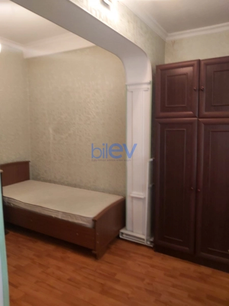Aylıq Kirayə 2 otaqlı Köhnə Tikili bina evi  50m², Bakı