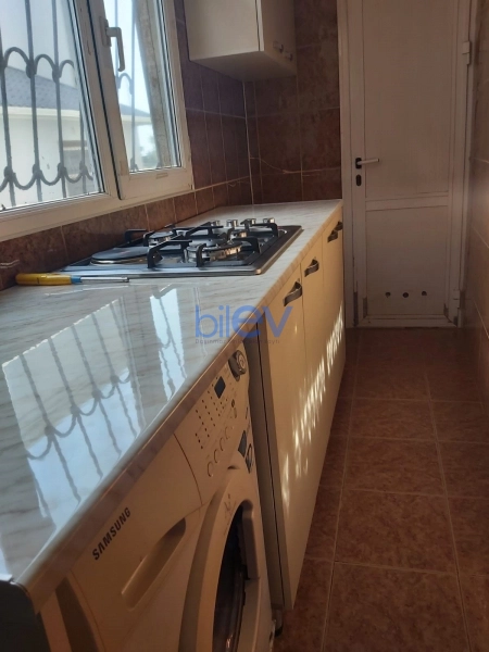 Aylıq Kirayə 2 otaqlı Köhnə Tikili bina evi  50m², Bakı