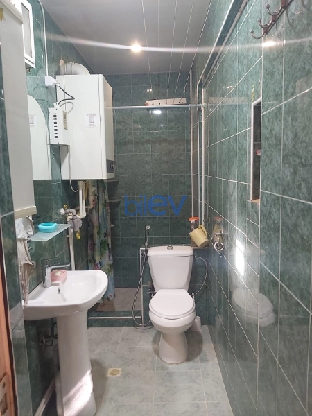 Aylıq Kirayə 2 otaqlı Köhnə Tikili bina evi  50m², Bakı