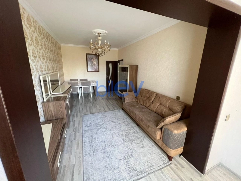 Aylıq Kirayə 3 otaqlı Köhnə Tikili bina evi  70m², Bakı