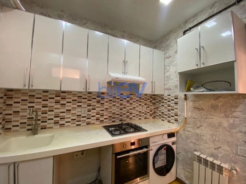 Aylıq Kirayə  otaqlı Yeni Tikili bina evi  60m², Bakı