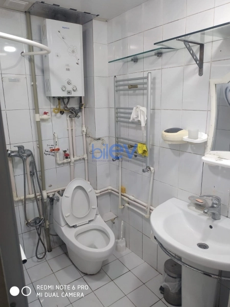 Aylıq Kirayə 2 otaqlı Köhnə Tikili bina evi  45m², Bakı