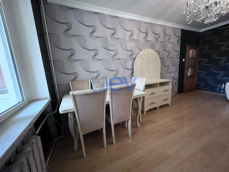 Aylıq Kirayə 2 otaqlı Köhnə Tikili bina evi  80m², Bakı