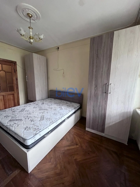 Aylıq Kirayə 2 otaqlı Köhnə Tikili bina evi  80m², Bakı
