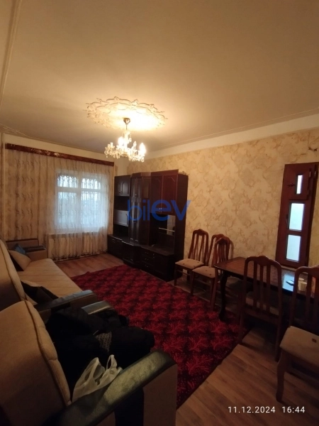 Aylıq Kirayə 3 otaqlı Köhnə Tikili bina evi  65m², Bakı