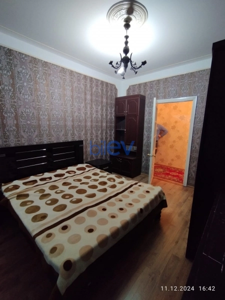 Aylıq Kirayə 3 otaqlı Köhnə Tikili bina evi  65m², Bakı