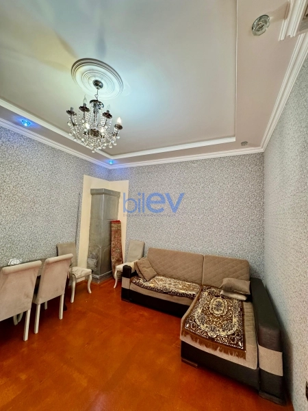 Satış 2 otaqlı Köhnə Tikili bina evi  40m², Bakı