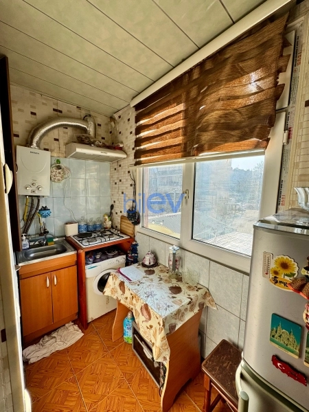 Satış 2 otaqlı Köhnə Tikili bina evi  40m², Bakı