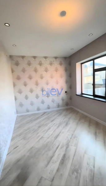 Satış 5 otaqlı Həyət evi  300m², Bakı