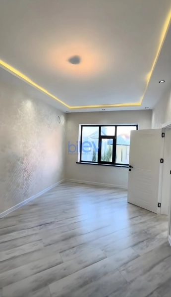 Satış 5 otaqlı Həyət evi  300m², Bakı