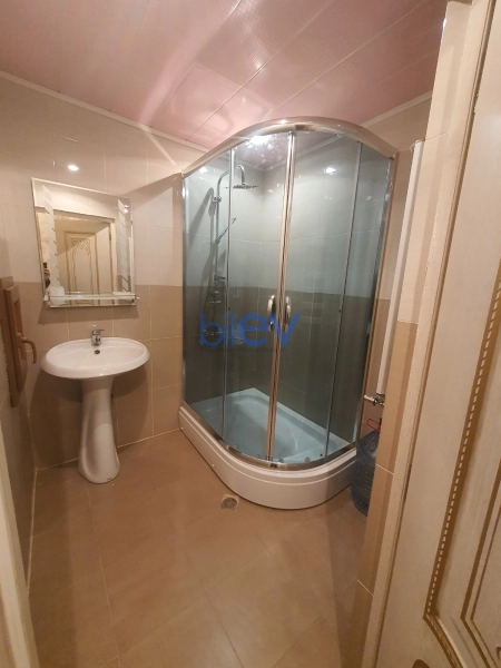 Aylıq Kirayə 2 otaqlı Yeni Tikili bina evi  75m², Bakı