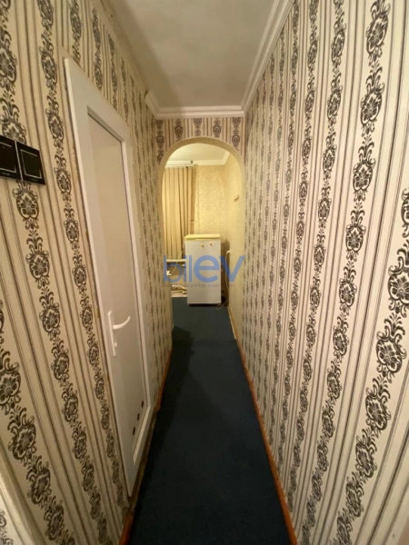 Aylıq Kirayə 1 otaqlı Köhnə Tikili bina evi  35m², Bakı