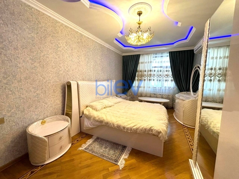 Aylıq Kirayə 3 otaqlı Yeni Tikili bina evi  170m², Bakı