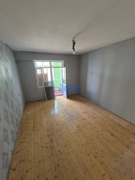 Satış 2 otaqlı Yeni Tikili bina evi  70m², Xırdalan
