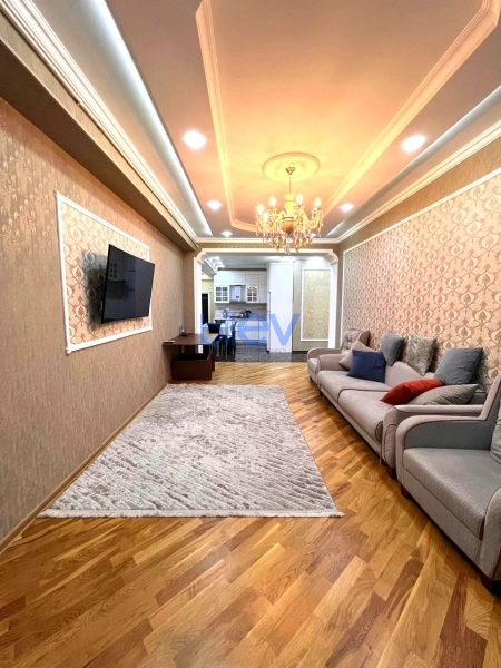 Aylıq Kirayə 3 otaqlı Yeni Tikili bina evi  115m², Bakı