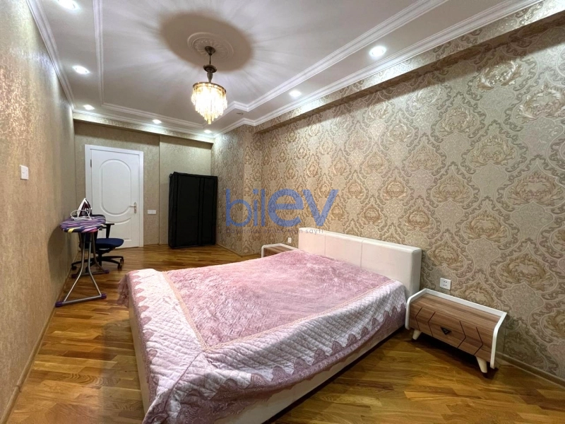 Aylıq Kirayə 3 otaqlı Yeni Tikili bina evi  115m², Bakı