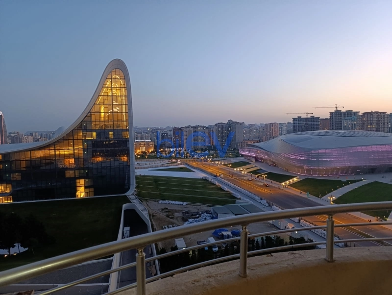 Aylıq Kirayə 2 otaqlı Yeni Tikili bina evi  100m², Bakı