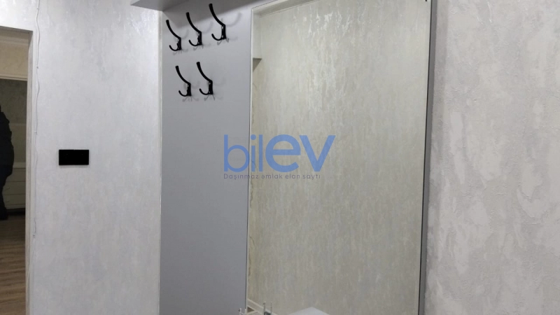 Aylıq Kirayə 2 otaqlı Köhnə Tikili bina evi  60m², Bakı