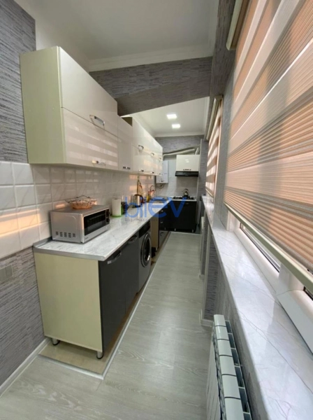 Aylıq Kirayə 2 otaqlı Köhnə Tikili bina evi  50m², Bakı